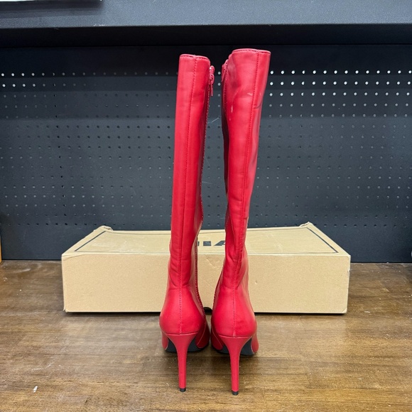 New W/ Box! Women's MIA Shoes Marysol Red Knee High Sexy Heeled Boots Size 6 - Picture 4 of 5